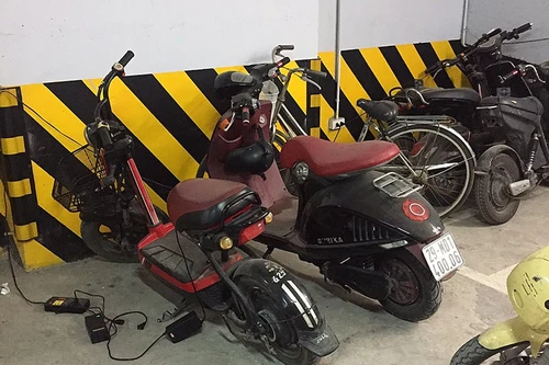 Ban quản lý chung cư có quyền ra thông báo từ chối trông giữ xe điện?