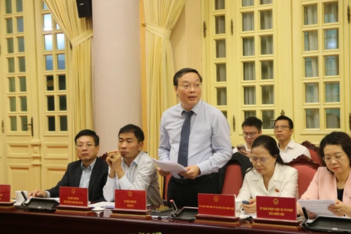 Chính thức bỏ giáng chức, không quy định hạ bậc lương là hình thức xử lý kỷ luật với cán bộ, công chức