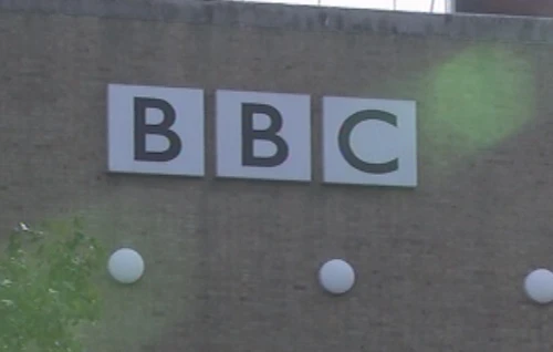 Quan chức cao cấp của BBC từ chức