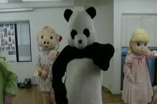 Trường dạy làm linh vật biểu tượng