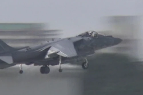 Căn cứ không quân Mỹ ở Okinawa, Nhật Bản bị kiện