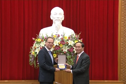 Bộ Công an tiếp đón Phó Thủ tướng Hungary