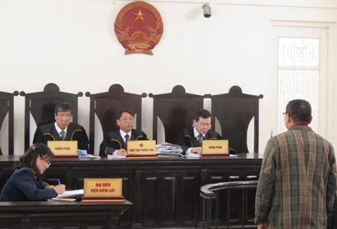 Cựu bác sỹ buôn ma túy