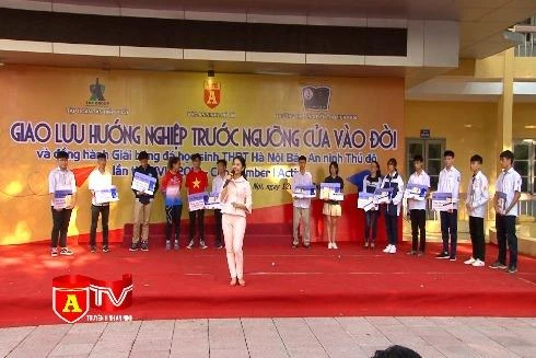 Thông điệp về hướng nghiệp trước ngưỡng cửa vào đời