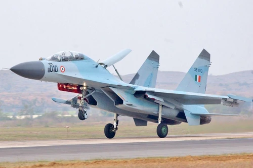 Nâng cấp đặc biệt khiến tiêm kích Su-30MKI vượt trội cả Su-30SM2 Super Flanker