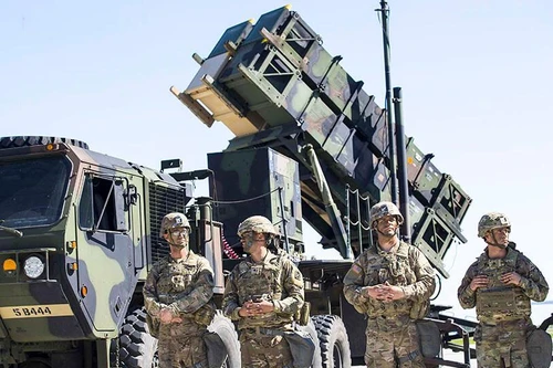 Tướng Mỹ giải thích vì sao Ukraine nhận tổ hợp NASAMS thay vì Iron Dome hay Patriot
