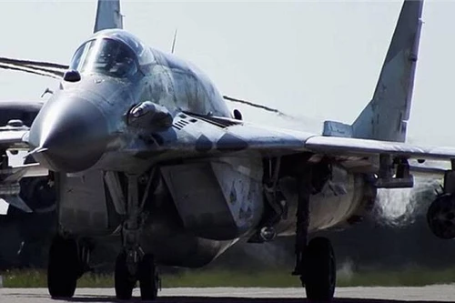 [ẢNH] Nga rút trực tiếp MiG-29 từ trung tâm huấn luyện cao cấp để đưa sang Libya