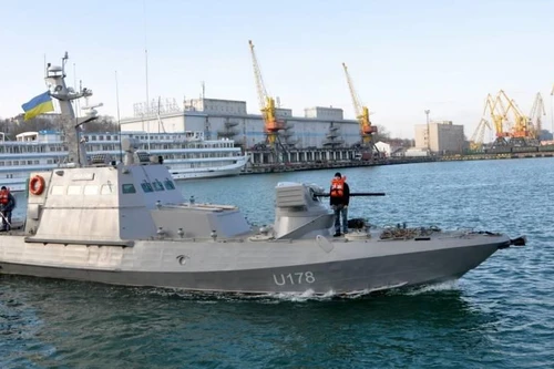 Hạm đội muỗi Ukraine có thể 'nhốt' Hạm đội Biển Đen Nga tại cảng?