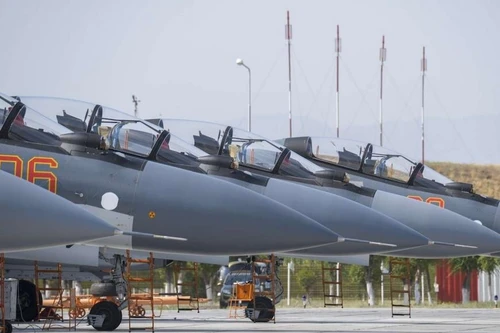 [ẢNH] Tiêm kích Su-30SM giữ an ninh Trung Á trước tình hình hỗn loạn tại Afghanistan