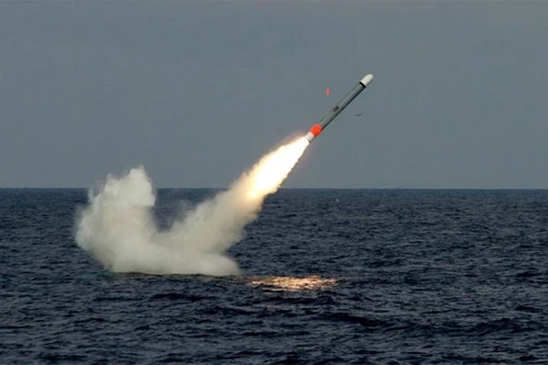 Không dễ để đồng minh của Mỹ tích hợp tên lửa Tomahawk vào tàu ngầm tấn công