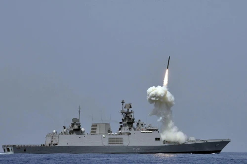 Ấn Độ mua lượng lớn tên lửa chống hạm tối tân của Nga bất chấp lệnh cấm vận