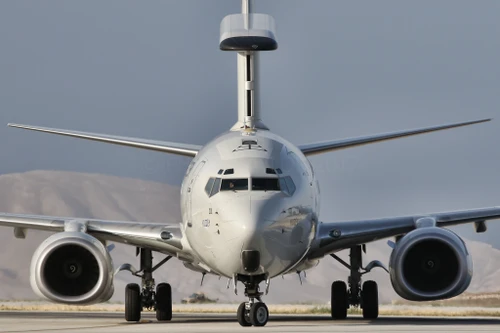 Máy bay AWACS E-7A Wedgetail giúp Không quân Mỹ nhìn rõ 'chân tơ kẽ tóc' đối phương