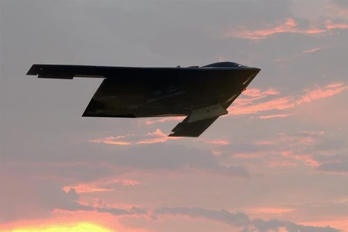 [ẢNH] Phòng không Nga tước đi lợi thế cốt lõi của máy bay tàng hình Mỹ