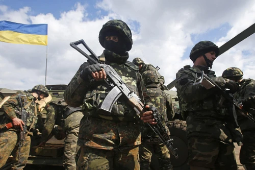 Hàng trăm tình nguyện viên muốn gia nhập 'Quân đoàn Ukraine'