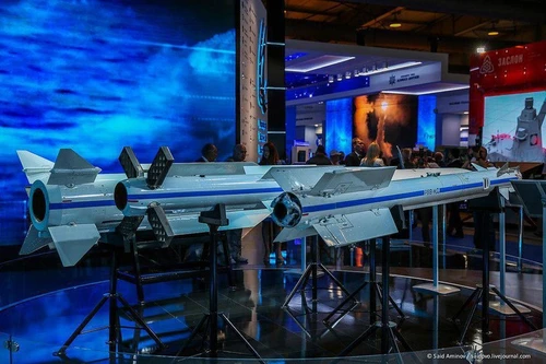 Tiêm kích tàng hình Su-57 Nga nhận đủ cặp vũ khí tấn công cực kỳ lợi hại