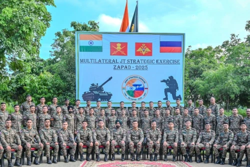 Báo Anh: Ấn Độ ‘vượt lằn ranh đỏ’ khi tham dự tập trận Zapad-2025