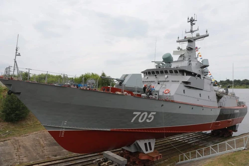 Nga chính thức hạ thủy tàu tên lửa Molniya nâng cấp theo cấu hình đặc biệt