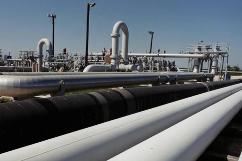 Giá dầu tăng mạnh khi tìm thấy động lực phi tiêu chuẩn