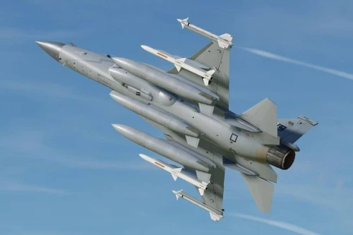 [ẢNH] Tiêm kích MiG-35 Nga lại thất bại trước JF-17 Pakistan