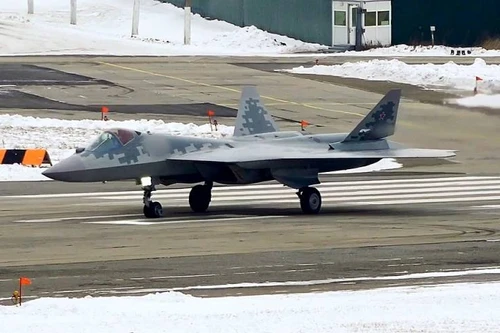 Bộ Quốc phòng Nga nhận bàn giao lô tiêm kích Su-57 cuối cùng