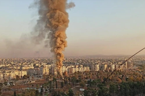 Israel bất ngờ tấn công quân đội Syria ở Suwayda sau nhiều tháng tạm dừng