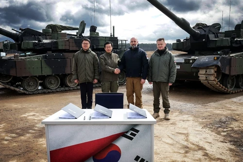 Tốc độ nội địa hóa sản xuất xe tăng K2PL tại Ba Lan 'nhanh chóng mặt'