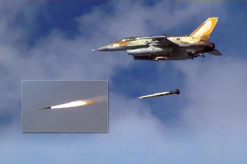 Israel vi phạm 'lằn ranh đỏ' của Nga khi tấn công sân bay Damascus