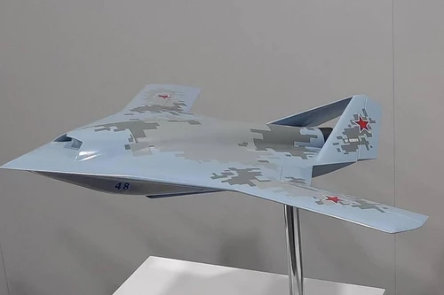 [ẢNH] Tính năng 'siêu tưởng' của tiêm kích thế hệ mới do MiG phát triển