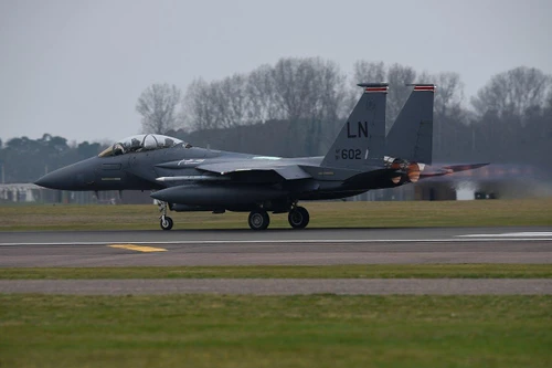 Nga chuẩn bị sẵn vũ khí đáp trả việc Mỹ đưa tiêm kích F-15 tới Ba Lan