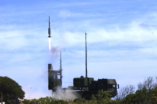 Phòng không Ukraine 'lột xác' khi nhận tổ hợp tên lửa IRIS-T SLM từ Đức