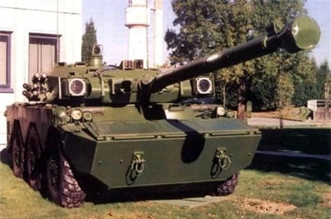 Quân đội Ukraine sẽ tiếp nhận hàng trăm xe tăng bánh lốp hạng nhẹ AMX-10RC của Pháp?
