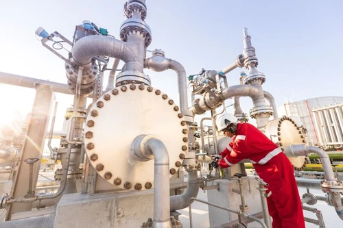 Anh biện minh việc giữ lại khí đốt Nga cho nhu cầu bản thân