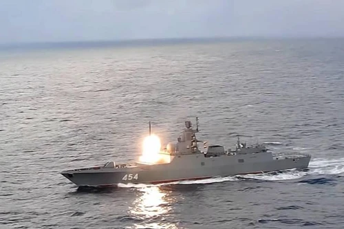 Tên lửa siêu thanh Zircon phiên bản mặt đất thay đổi cán cân quyền lực cho Nga