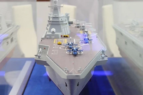 [ẢNH] Hồi sinh Yak-141 cho tàu bổ bộ Dự án 23900 sẽ xóa bỏ hạn chế của Hải quân Nga