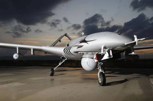 [ẢNH] Chiến tranh cận kề khi Ankara chuyển gấp cho Kiev 30 UAV Bayraktar TB2
