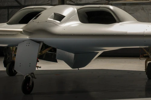 UAV tàng hình XRQ-73 Shepard 'mang tính cách mạng' chính thức ra mắt