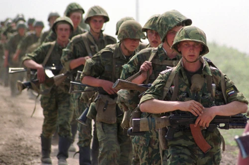 [ẢNH] Nga gọi động viên quân dự bị khi "tình hình xung quanh không thuận lợi"