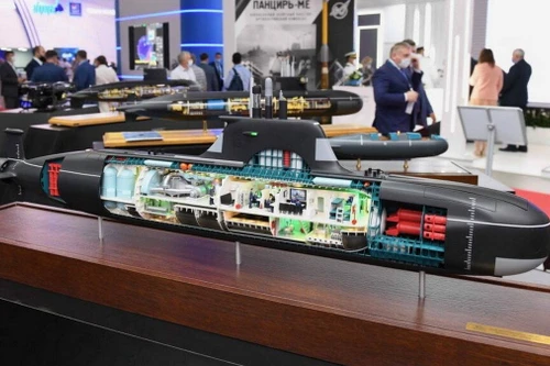 Tàu ngầm P-750B mới của Nga sẽ triển khai phương tiện không người lái dưới nước