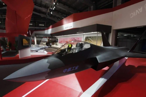 Tiêm kích bom tàng hình thế hệ 6 JH-XX Trung Quốc khiến phương Tây sửng sốt