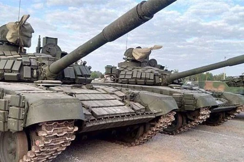 [ẢNH] T-72MS kết hợp T-90S tạo ra "nắm đấm thép" cho Lục quân Việt Nam