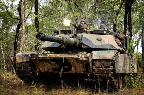 Xe tăng M1A1 Abrams Australia viện trợ Ukraine không thể sánh bằng T-72B3?