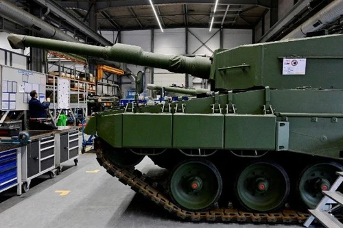 Kế hoạch tái vũ trang cực lớn của châu Âu: Chiến tranh Lạnh đang quay trở lại?