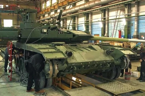 Quân đội Nga nhận được 1.900 xe tăng và dự kiến ​​sẽ có thêm 200 chiếc nữa