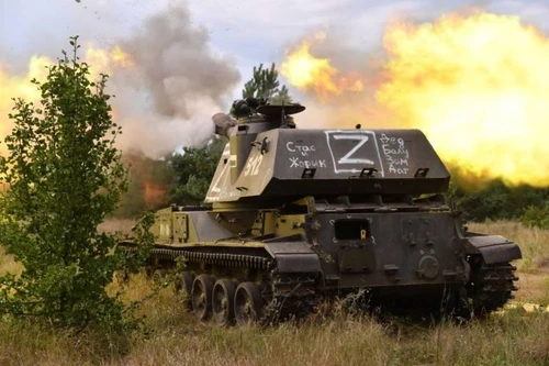 Quân đội Nga xuyên thủng tuyến phòng thủ của Ukraine trên hướng Ugledar