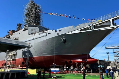 Tàu đổ bộ cỡ lớn Vladimir Andreyev được hạ thủy tại Kaliningrad