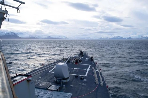 [ẢNH] Tàu chiến NATO sẽ lại ‘thách thức tuyên bố chủ quyền của Nga tại Crimea’?