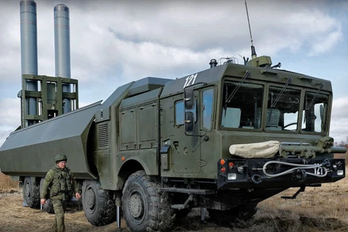 Nga có hàng trăm đầu đạn hạt nhân tích hợp vào tên lửa phòng không và phòng thủ bờ biển