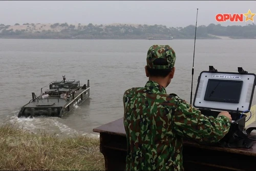 [ẢNH] Báo Nga ngạc nhiên khi Việt Nam tự động hóa ca-nô, sản xuất hàng loạt UAV