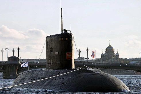 [ẢNH] Liên Xô đã tạo ra tàu ngầm "hố đen" yên lặng nhất thế giới như thế nào?