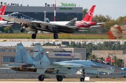 [ẢNH] Lo sợ Rafale Hy Lạp, Thổ Nhĩ Kỳ mua gấp 40 tiêm kích Su-35 từ Nga